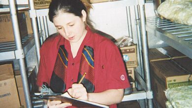 Fast food restaurant manager