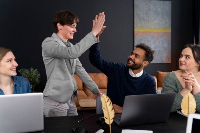 Employee recognition creating a culture of kudos